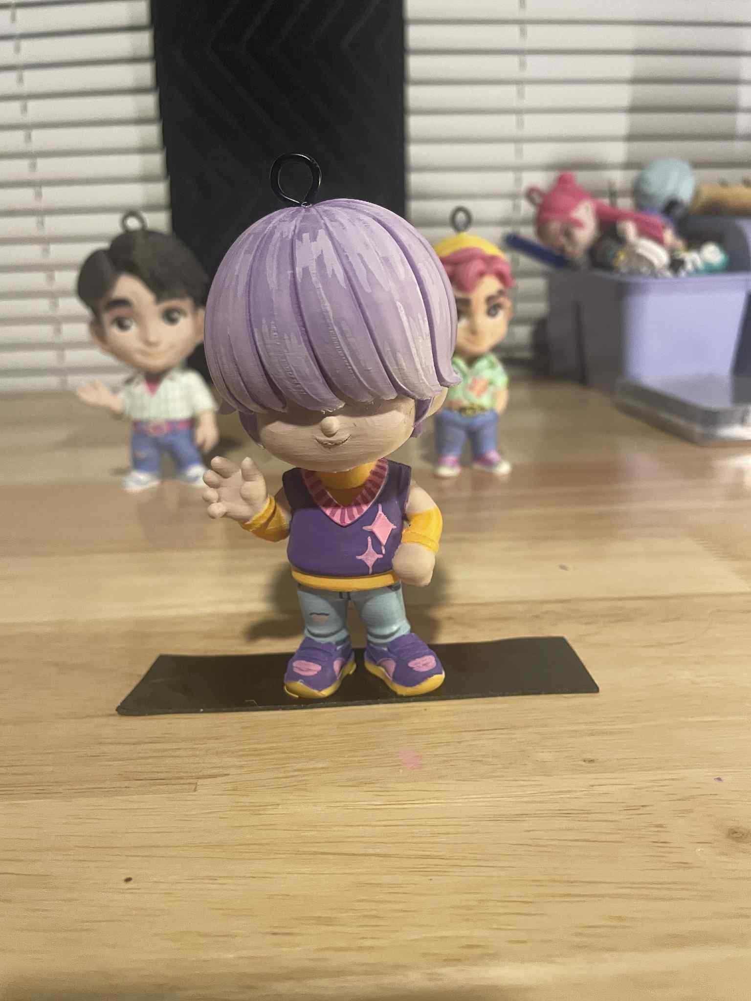 KPOP Demon Hunters White Paintable Craft Figurines - Image 9