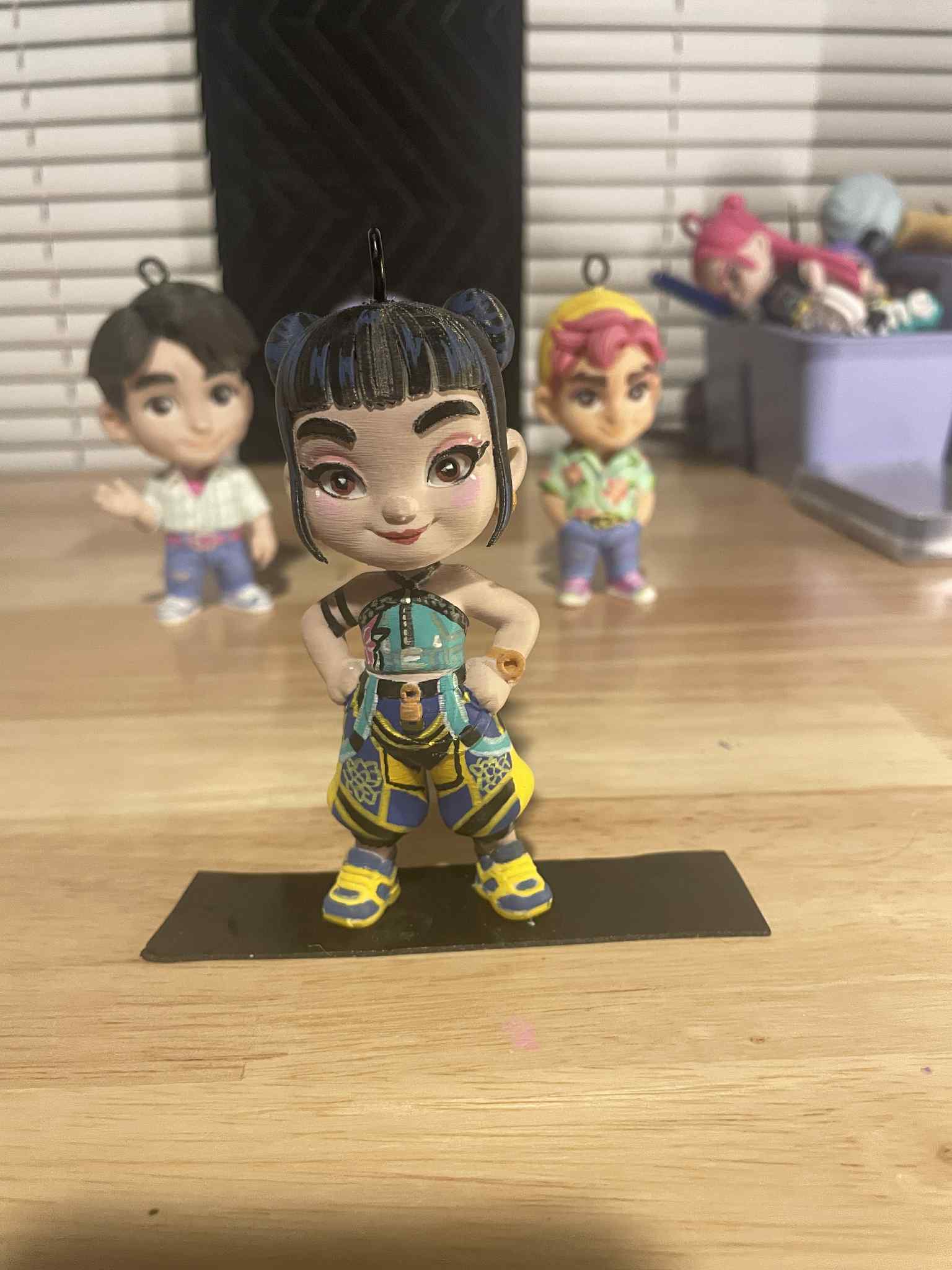 KPOP Demon Hunters White Paintable Craft Figurines - Image 10